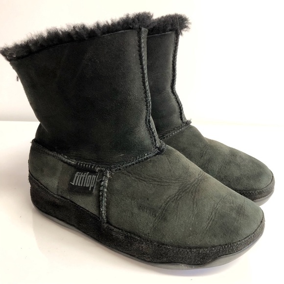 Fitflop Sheep Skin Shearing Genuine Leather Black Winter Boots Size 6.5 - Picture 1 of 16